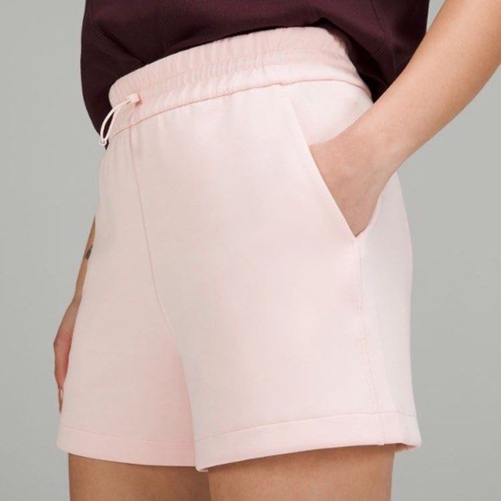 Lululemon Softstreme HR Short 4”
